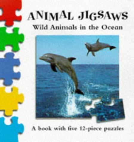 Wild animals in the ocean